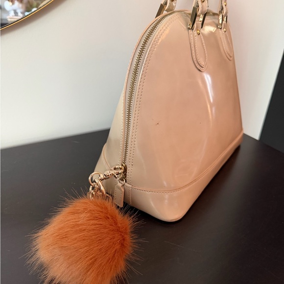 Arcadia Beige Patent Leather Dome Satchel Gold Hardware Italy - Picture 4 of 7